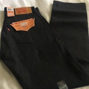 NWT Levi’s Men’s Jeans Original Fit 501